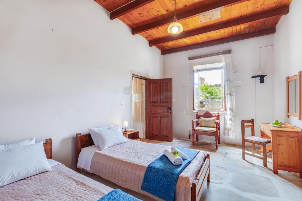 Traditional Home Vereniki With Heated Pool - By Apokoronas Villas Gavalochori 外观 照片