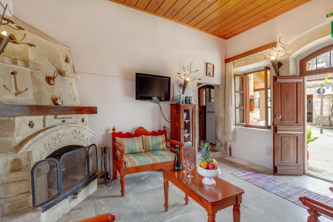 Traditional Home Vereniki With Heated Pool - By Apokoronas Villas Gavalochori 外观 照片