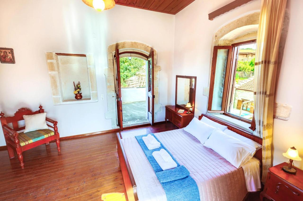 Traditional Home Vereniki With Heated Pool - By Apokoronas Villas Gavalochori 外观 照片