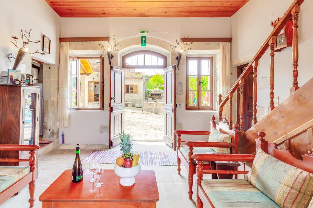 Traditional Home Vereniki With Heated Pool - By Apokoronas Villas Gavalochori 外观 照片